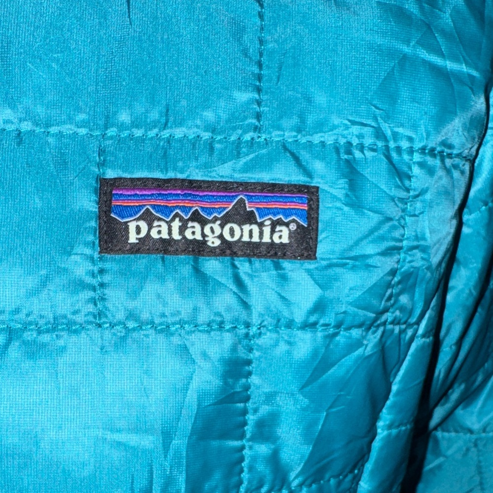 Patagonia size Small S Women's Teal Puffer Jacket - Picture 4 of 11
